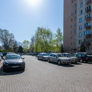 Apartament Maklakiewicza 17 - 700m Od Szpitala Mswia - 4km Do Lotniska Chopina - Maly Balkon - Piekny Widok Na Centrum Warszawy, Warszawa