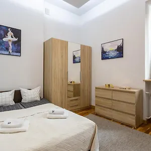 Apartament Golden - Big Luxury In Location - Wspolna, Warszawa